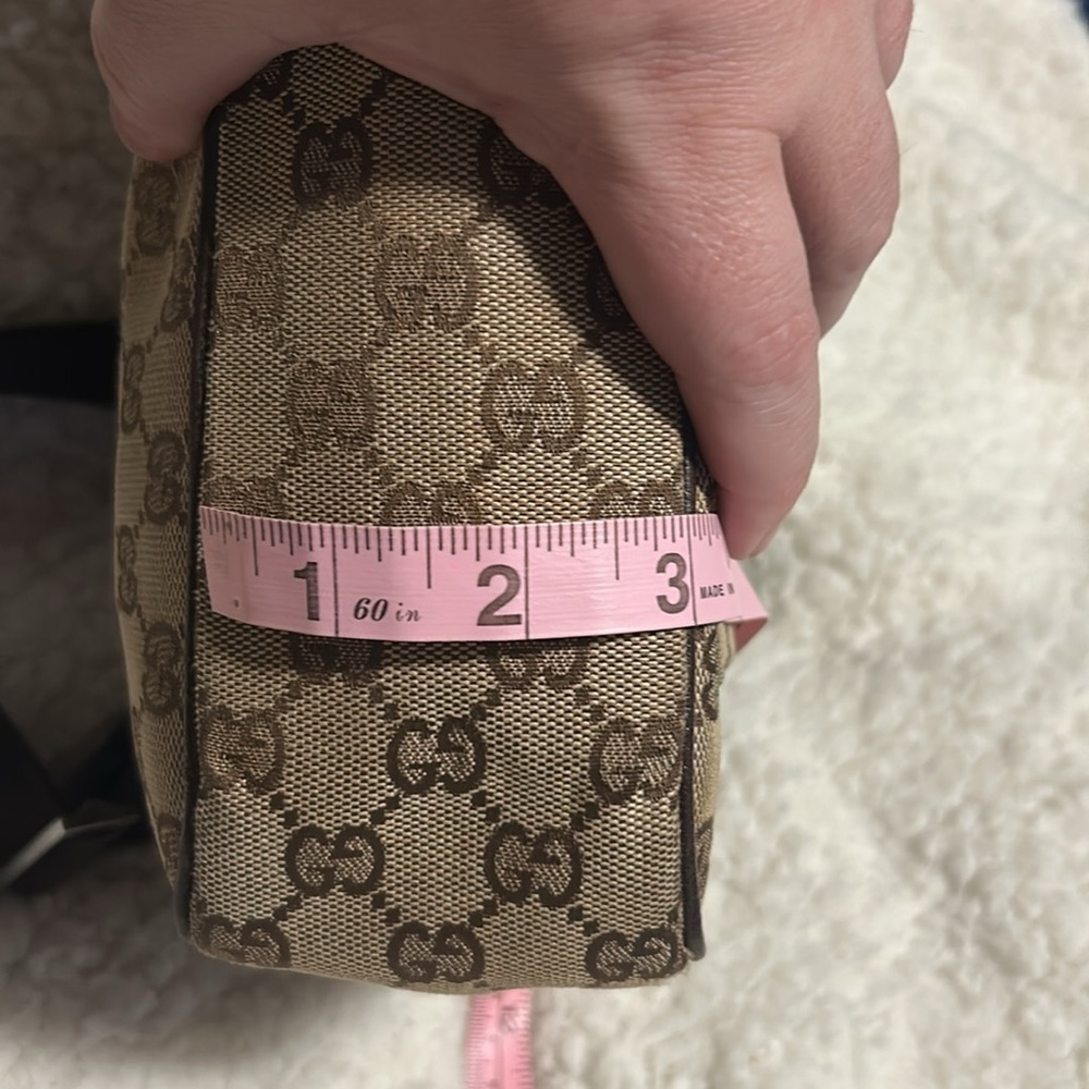 Gucci GG Canvas Crossbody/Shoulder Bag - Picture 16 of 16